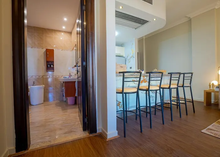 Gravity Premium Suite, Full Access, Just For Foreigners شقة