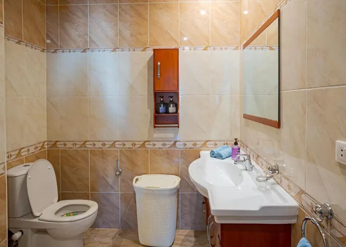 Gravity Premium Suite, Full Access, Just For Foreigners شقة